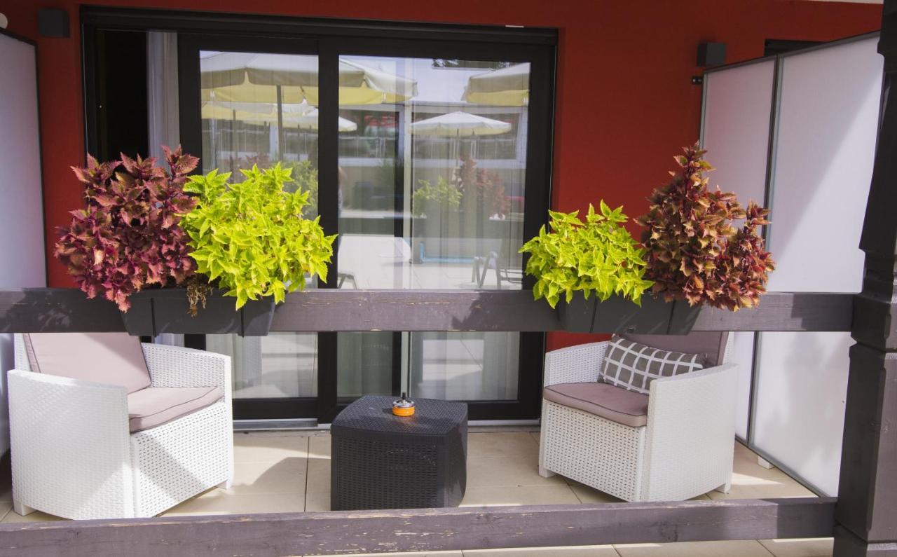 Au Soleil, Hôtel Restaurant&Spa Valff Exterior foto